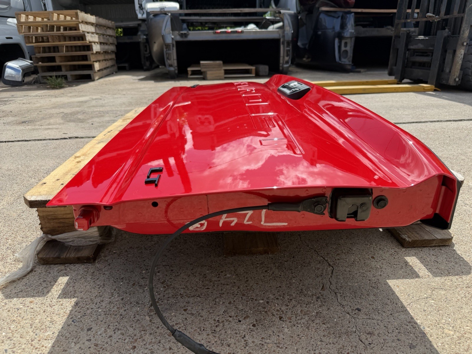 Red Hot Chevy 2500/3500 Tailgate