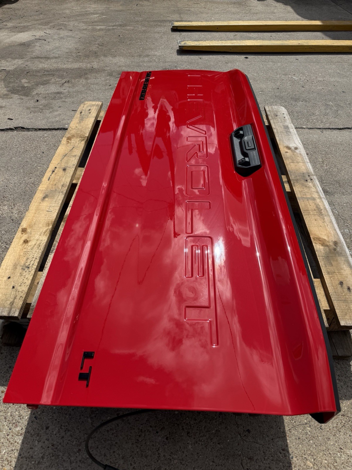 Chevy 2500/3500 Tailgate at Texas Truck Parts