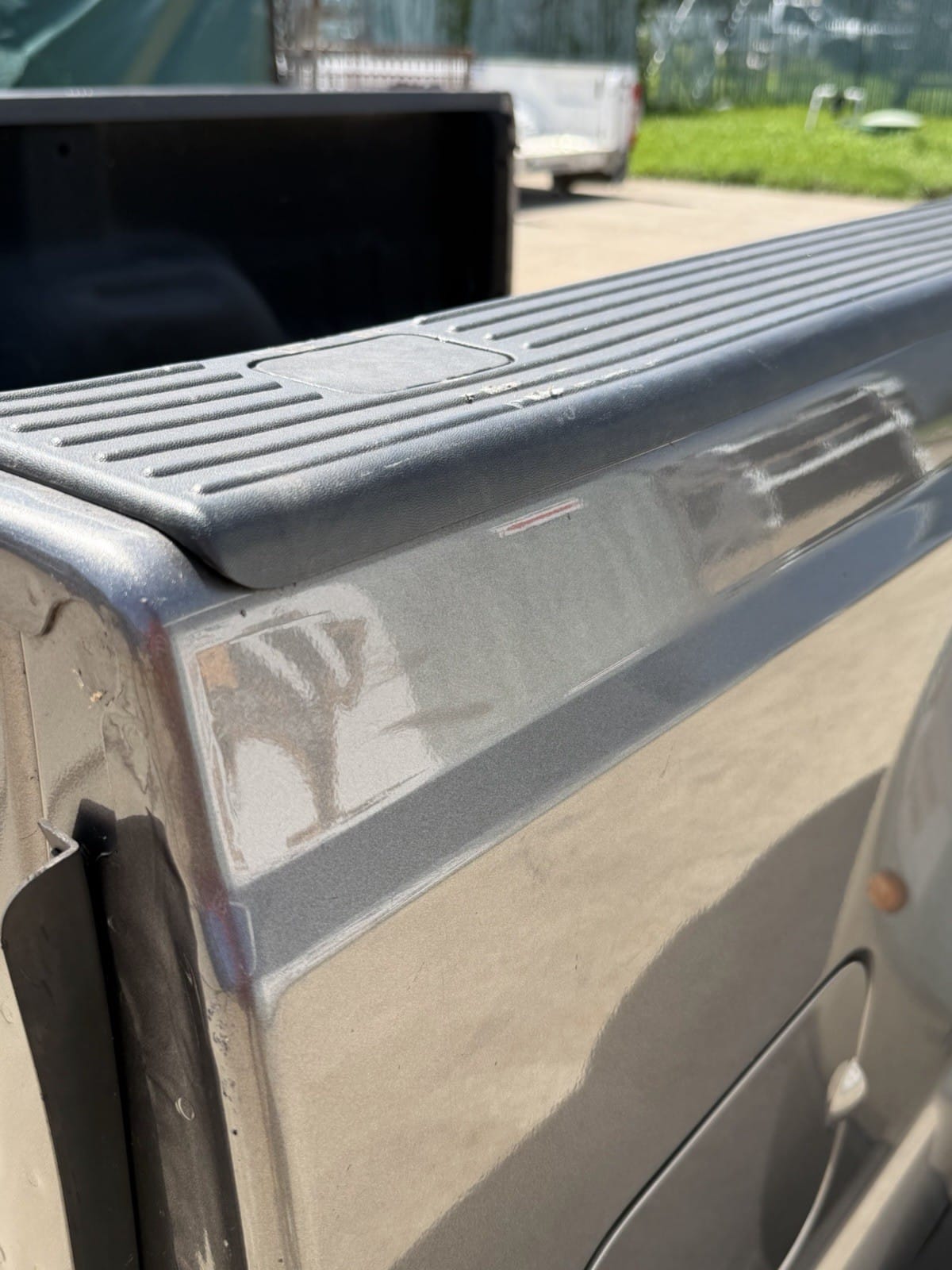 Magnetic Grey Ford F350/F450 Truck Bed