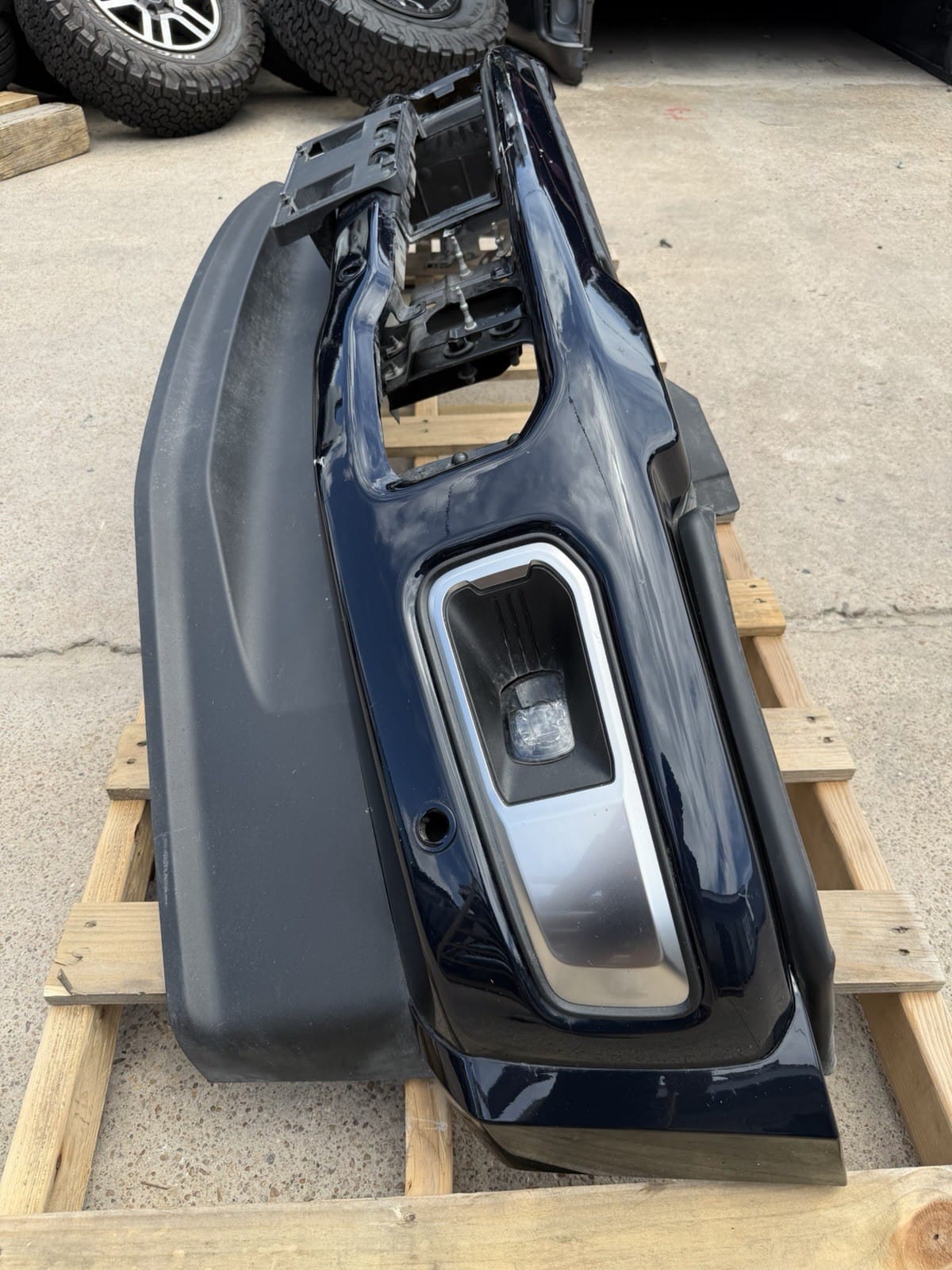 Ford F450/F550 Front Bumper at Texas Truck Parts