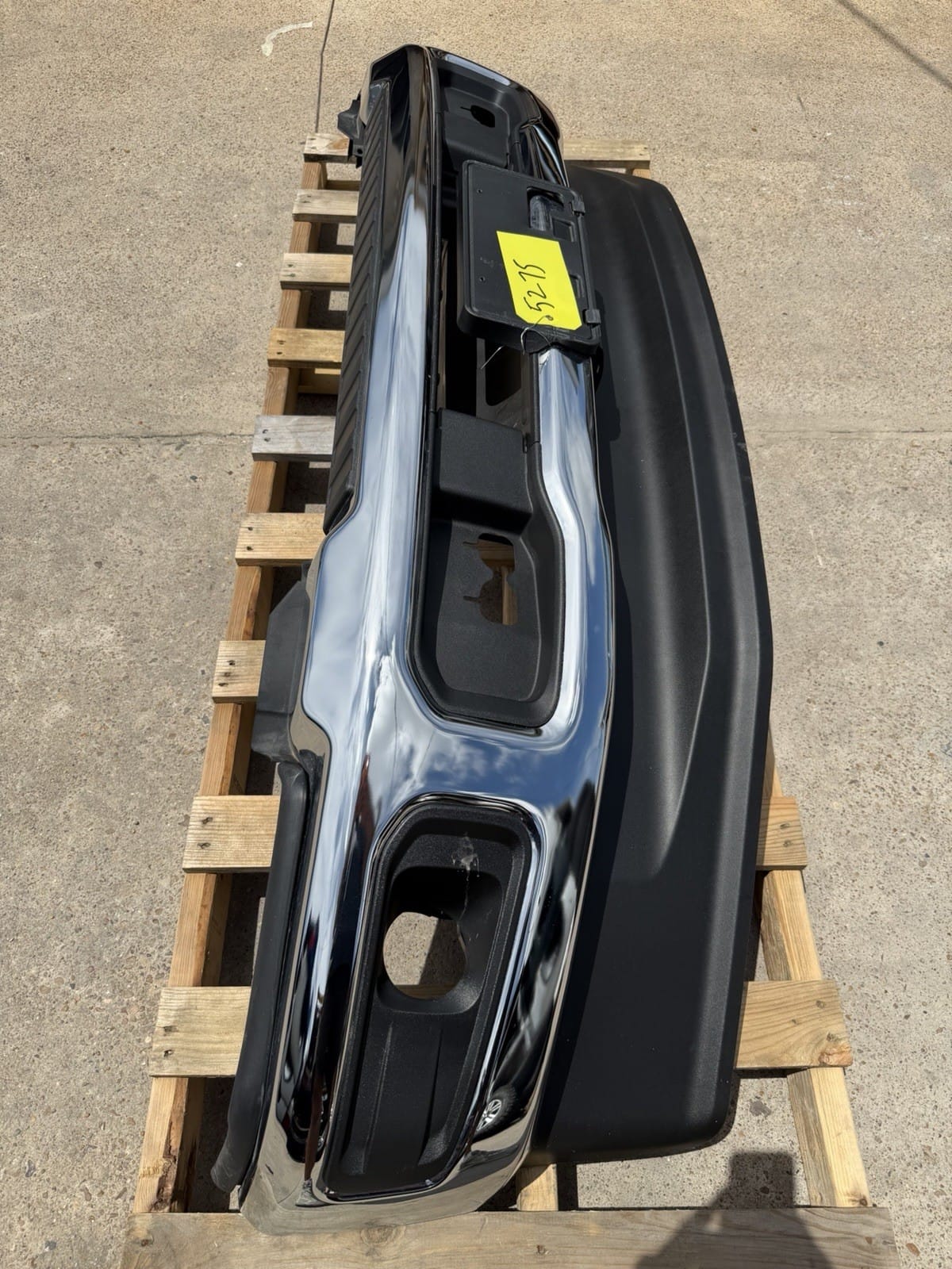 Ford F250/F350 Bumper at Texas Truck Parts