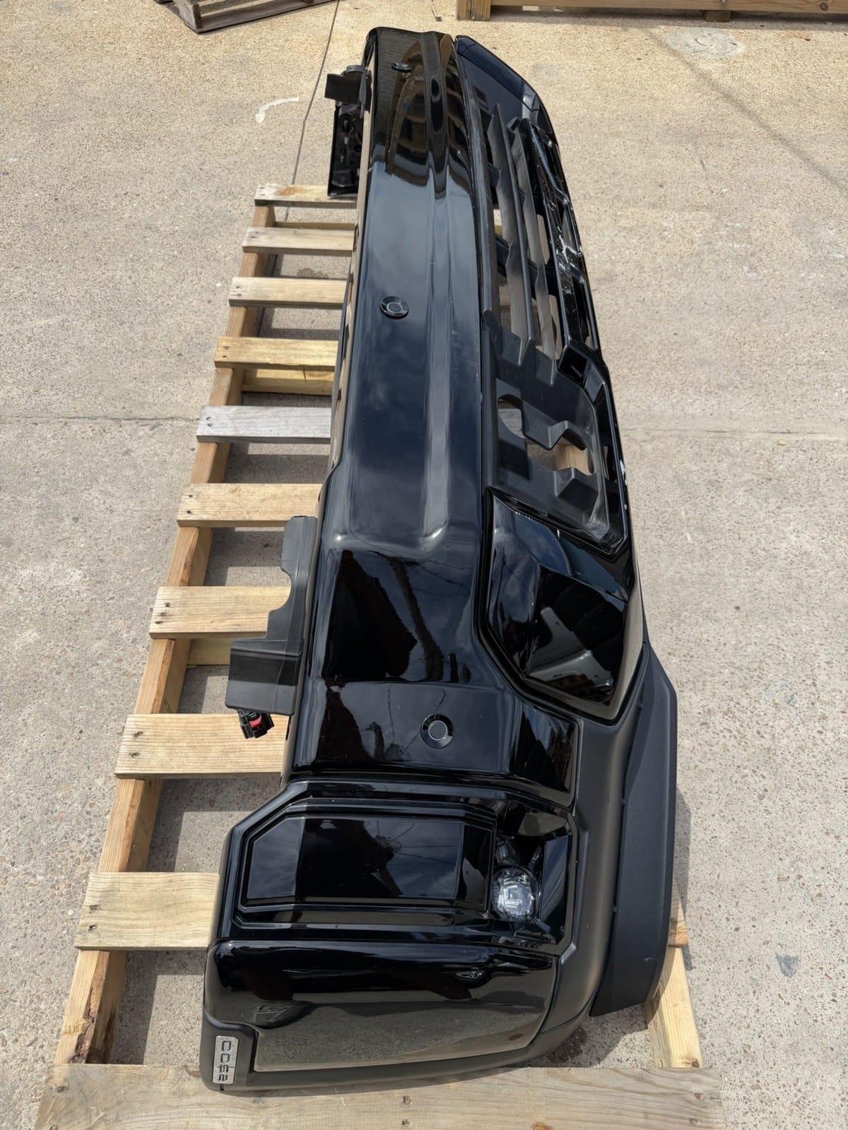 GMC 2500/3500 Front Bumper