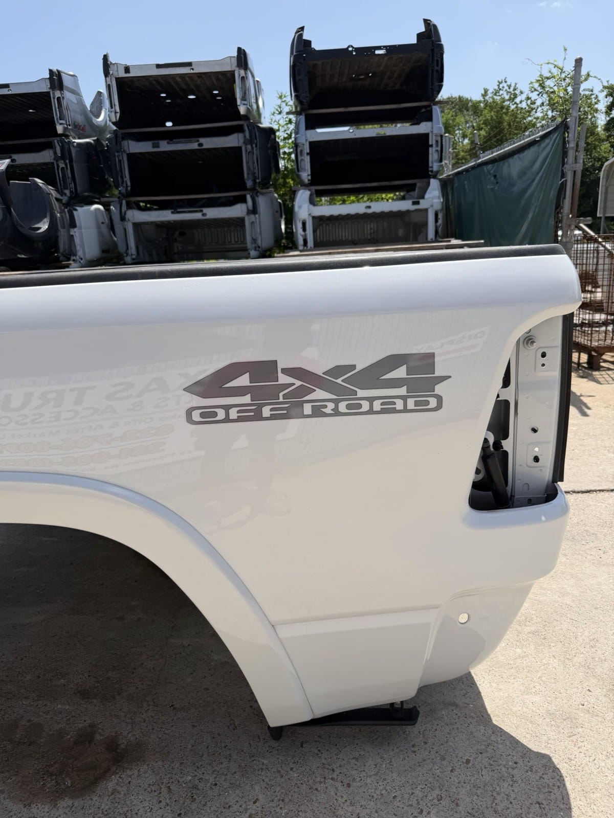 2019-2026 Ram 1500 Pearl White Truck Bed