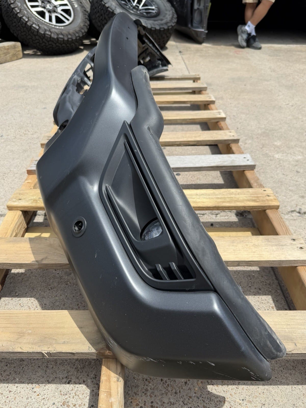 2023-2026 Ford Ranger Front Bumper — OEM take-off