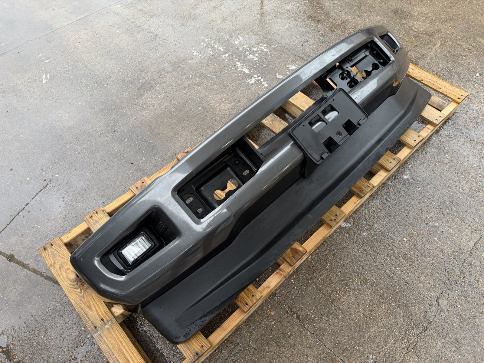 Ford F250/F350 Front Bumper