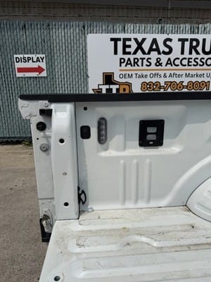 2023-2026 Ford F350/F450 Truck Bed — OEM take-off