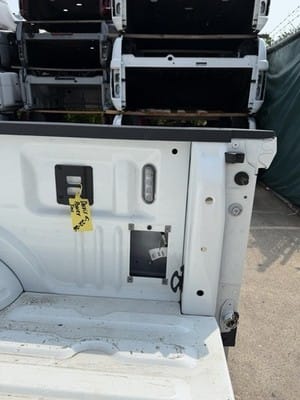 Star White Ford F350/F450 Truck Bed