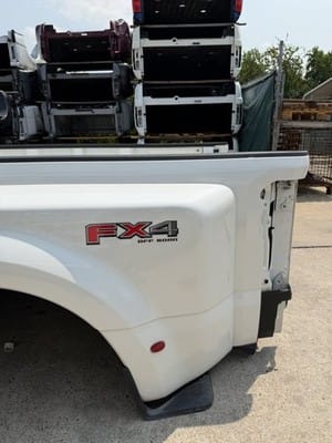 Star White Ford F350/F450 Truck Bed