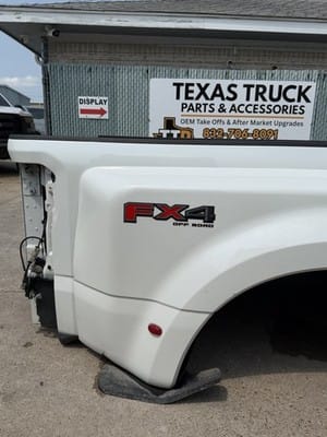 Star White Ford F350/F450 Truck Bed