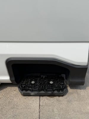 2023-2026 Ford F350/F450 Truck Bed — OEM take-off
