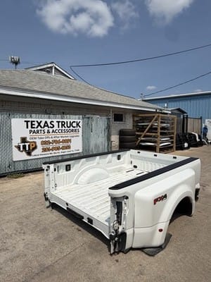 2023-2026 Ford F350/F450 Star White Truck Bed