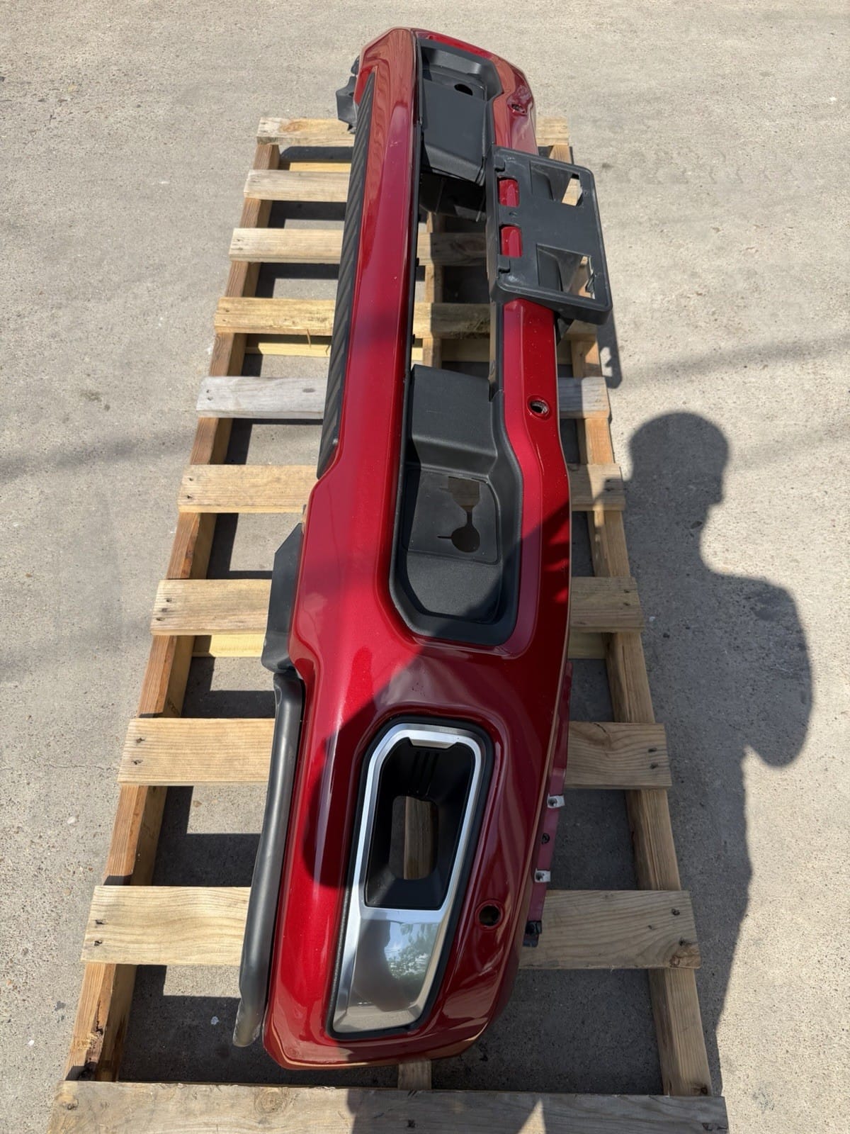 2023-2026 Ford F250/F350 Front Bumper — OEM take-off
