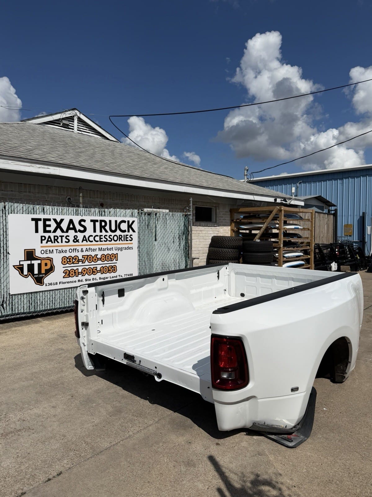 2019-2026 Ram 3500 Bright White Truck Bed
