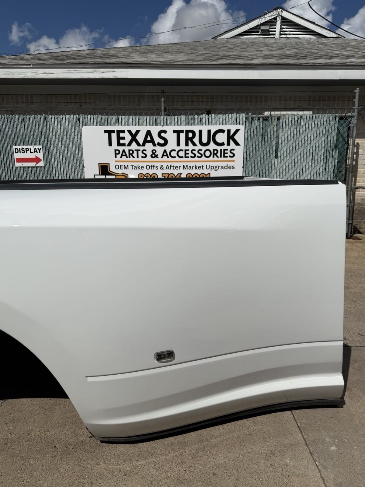 Bright White Ram 3500 Truck Bed