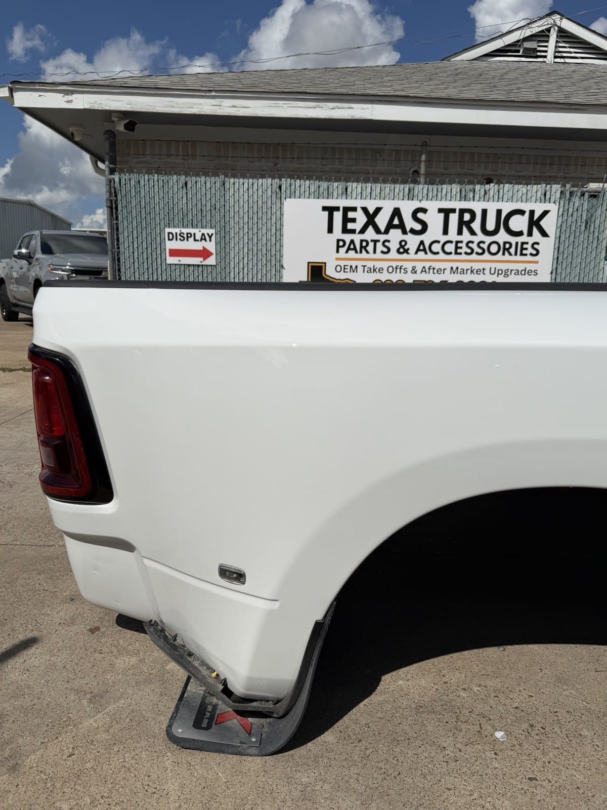 2019-2026 Ram 3500 Bright White Truck Bed