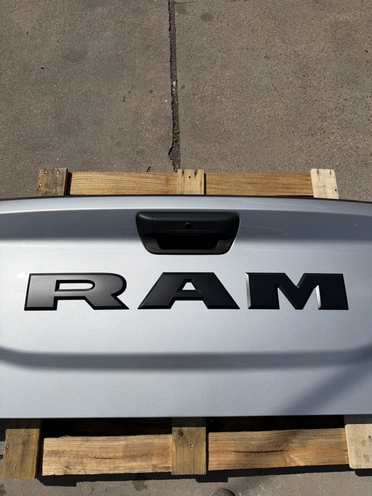 Silver Ram 2500/3500 Tailgate