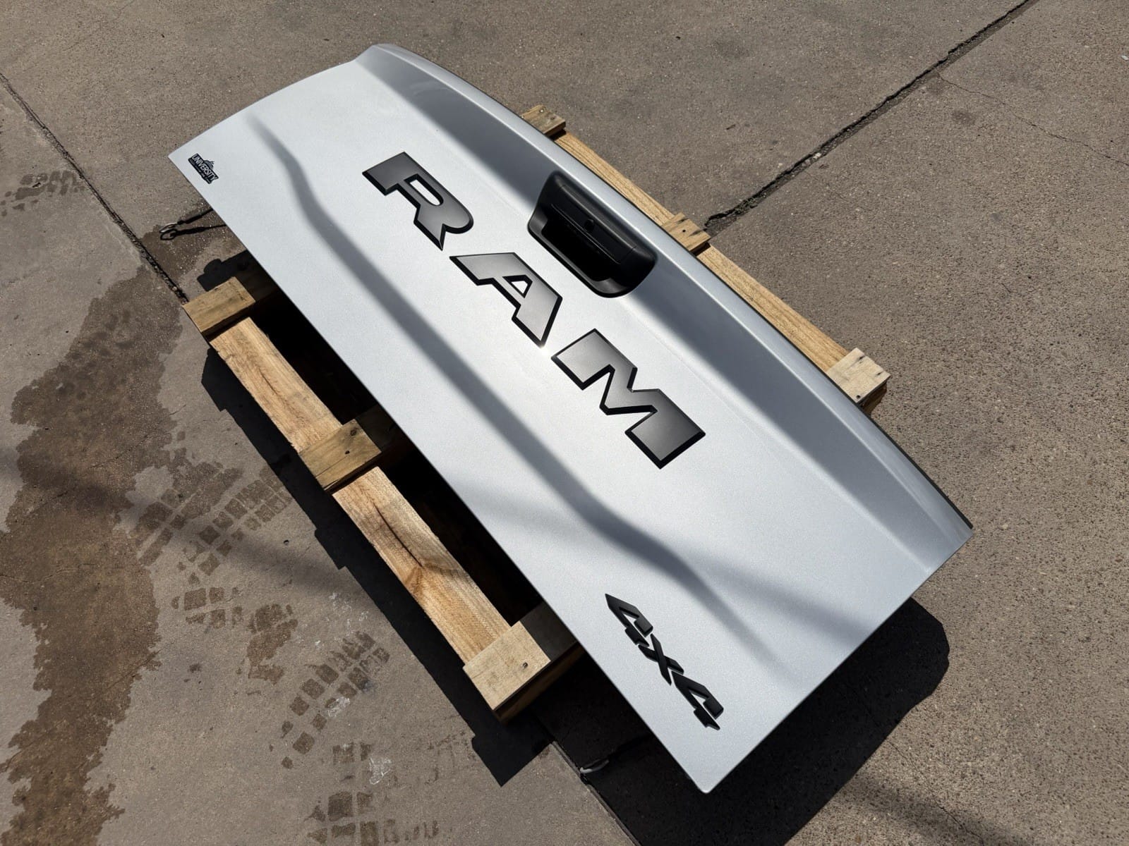 Silver Ram 2500/3500 Tailgate