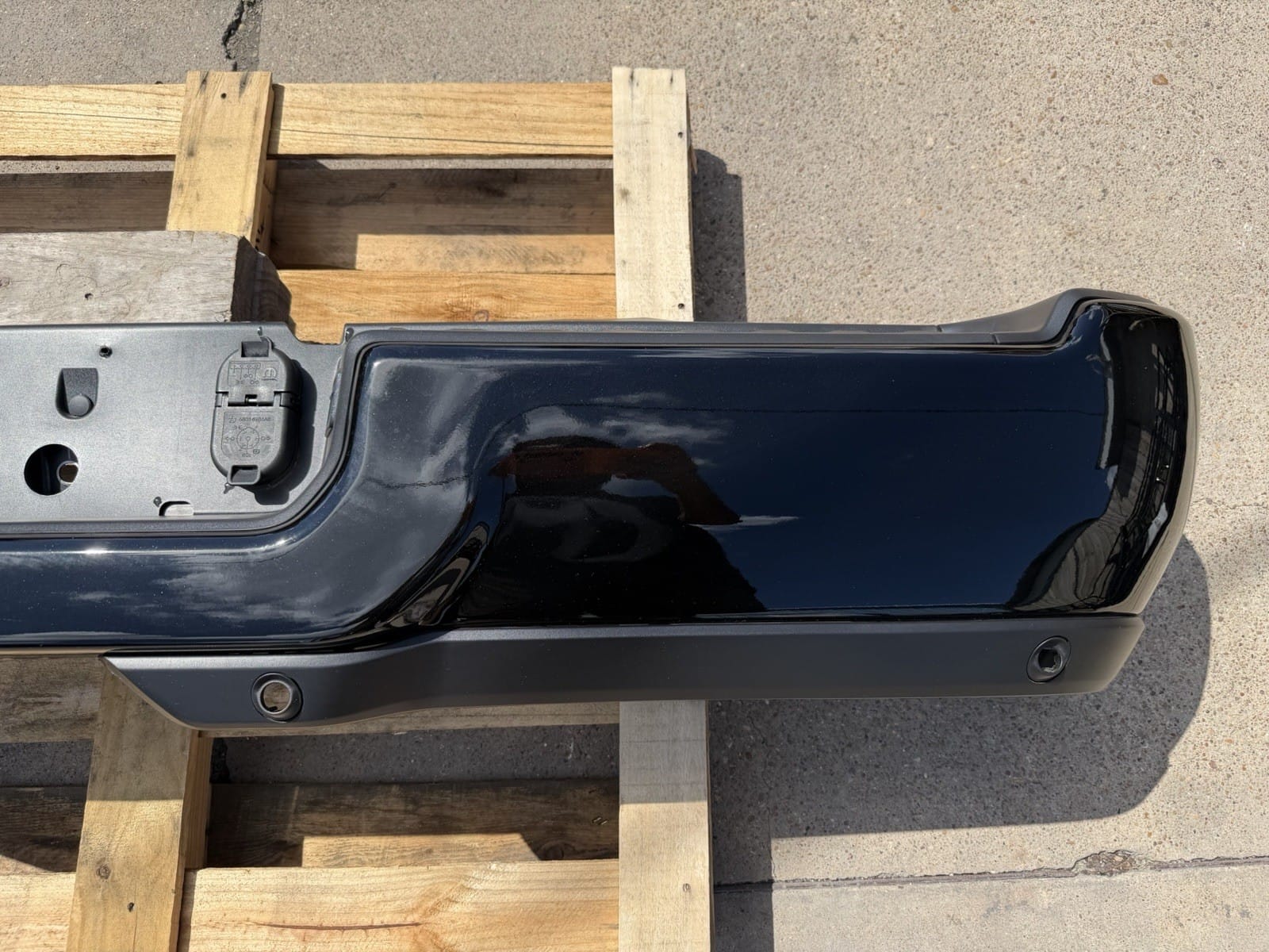 Diamond Black Ram 2500/3500/4500 Rear Bumper