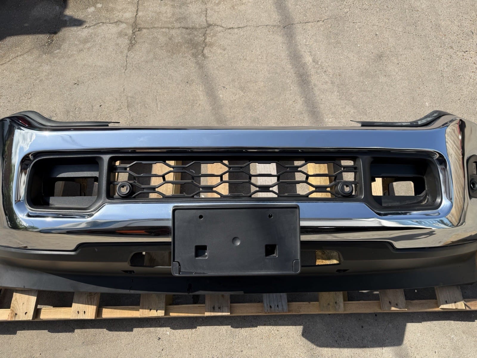 Chrome Ram 2500/3500 Front Bumper