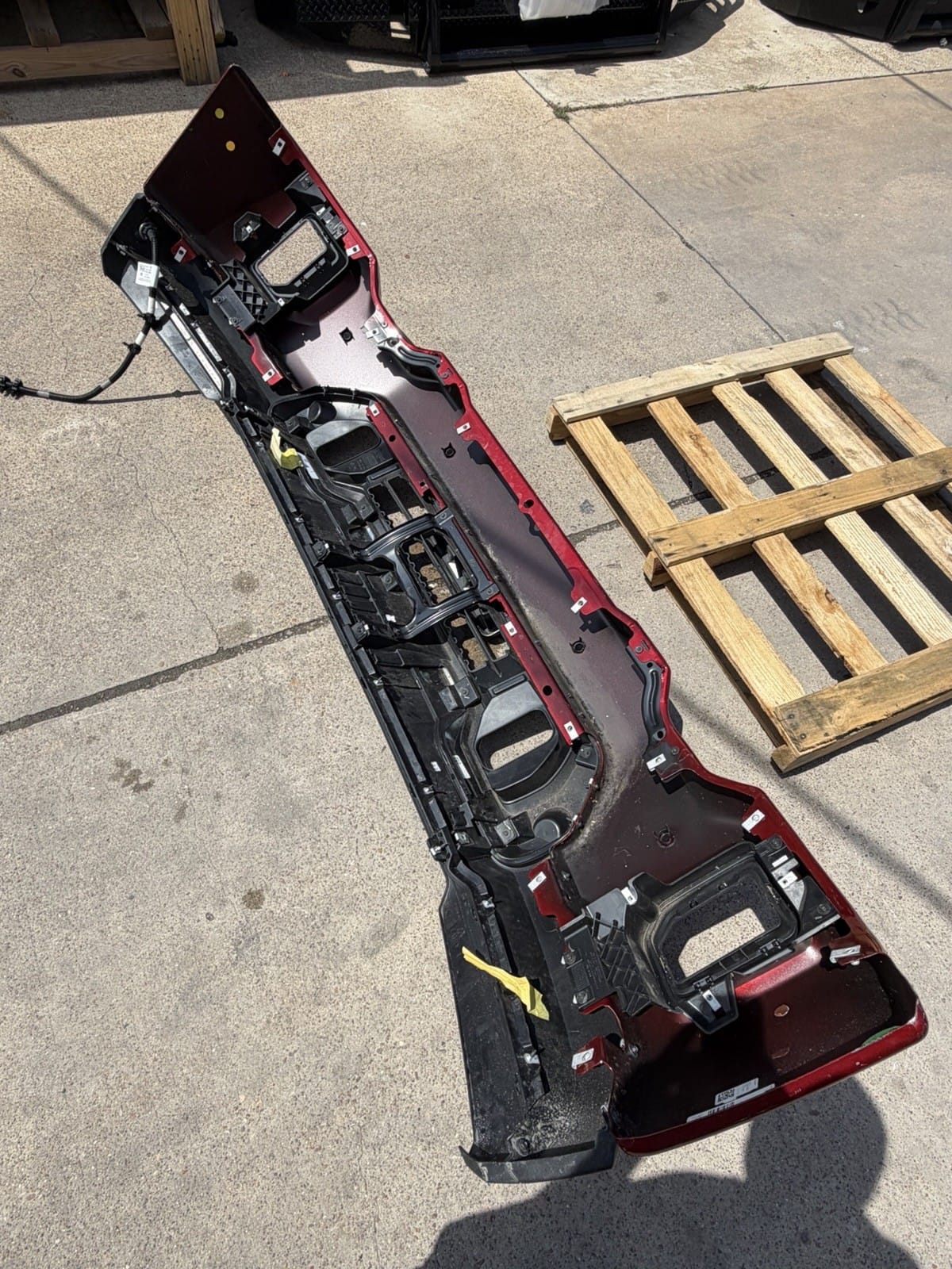 GMC 2500/3500 Front Bumper