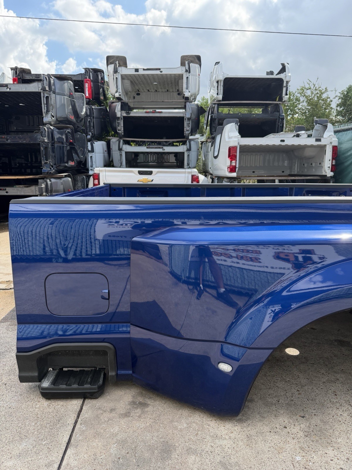 2023-2026 Ford F350/F450 Blue Truck Bed