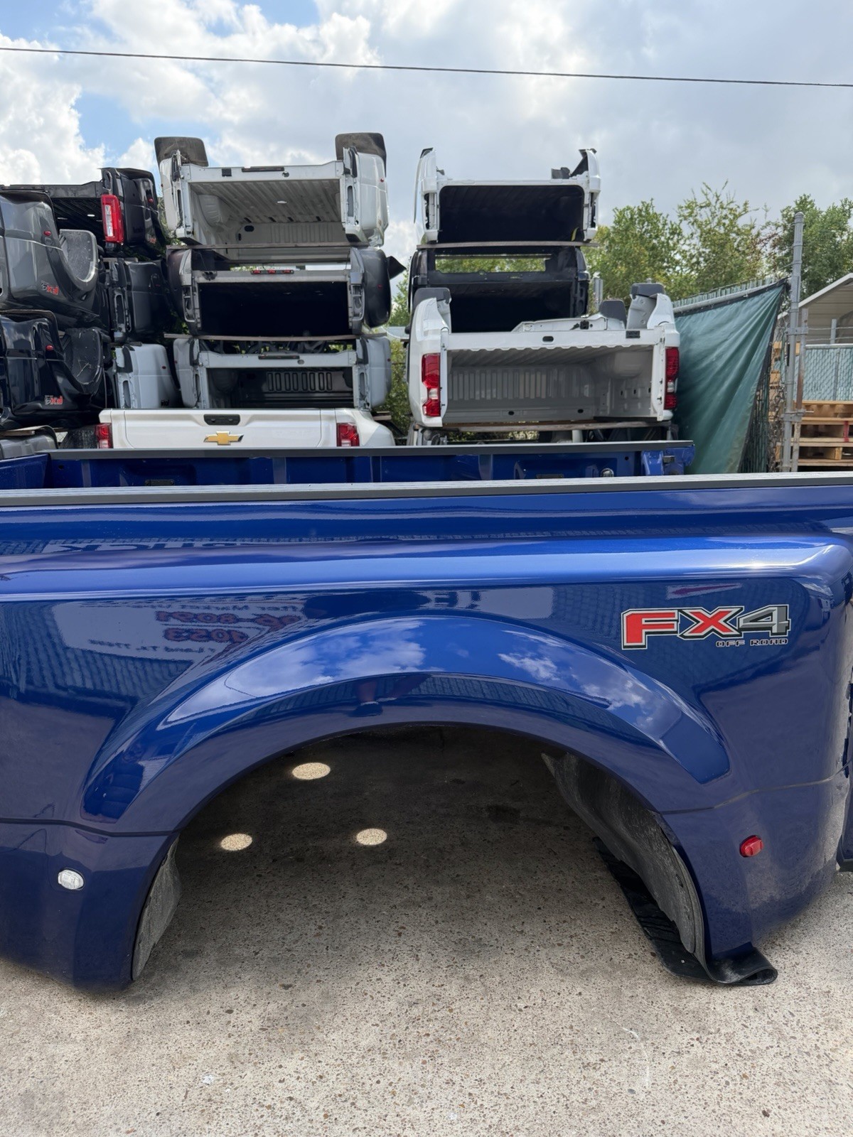 Ford F350/F450 Truck Bed
