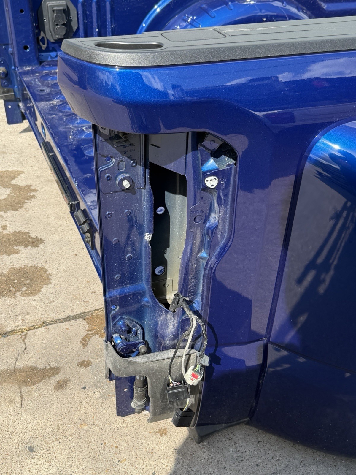 Blue Ford F350/F450 Truck Bed