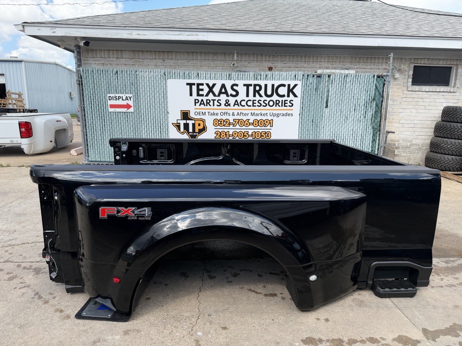 Ford F350/F450 Truck Bed