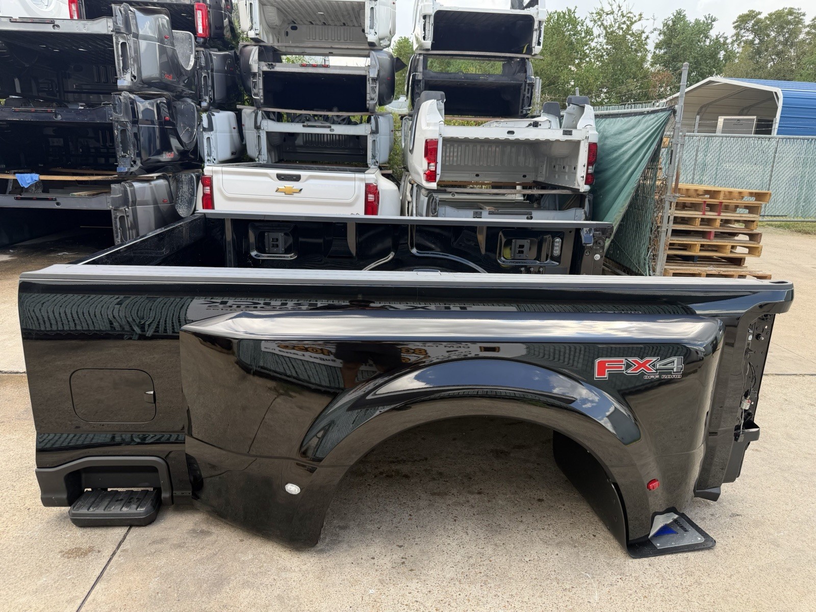 Ford F350/F450 Truck Bed