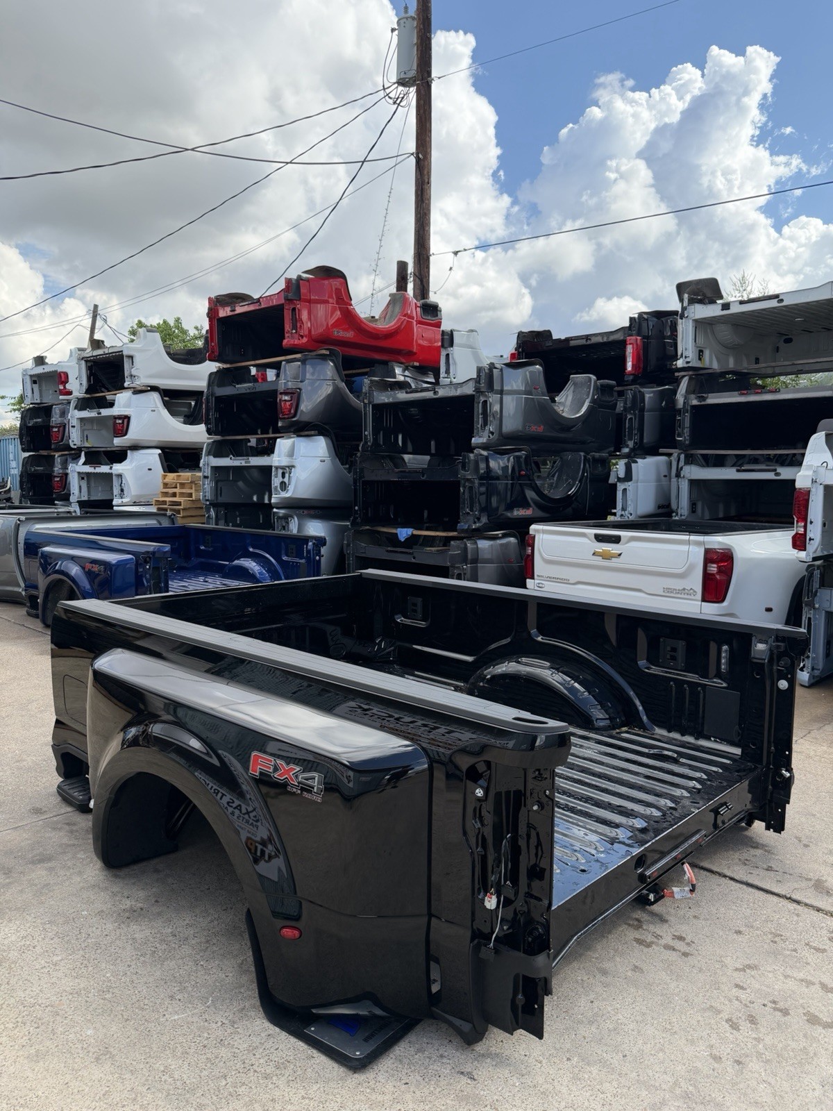 Agate Black Ford F350/F450 Truck Bed