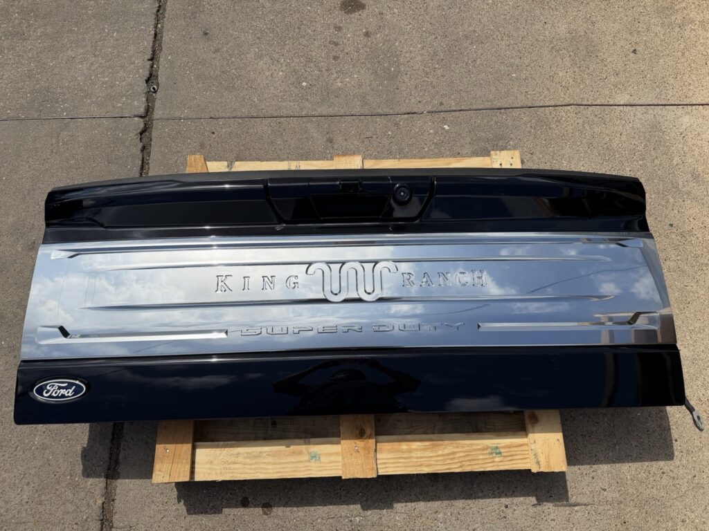 2023-2026 Ford F250/F350 Agate Black Tailgate