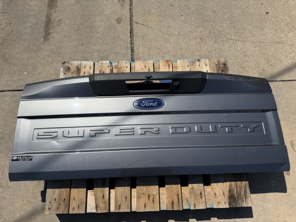 2020-2022 Ford F250/F350 Carbonized Grey Tailgate