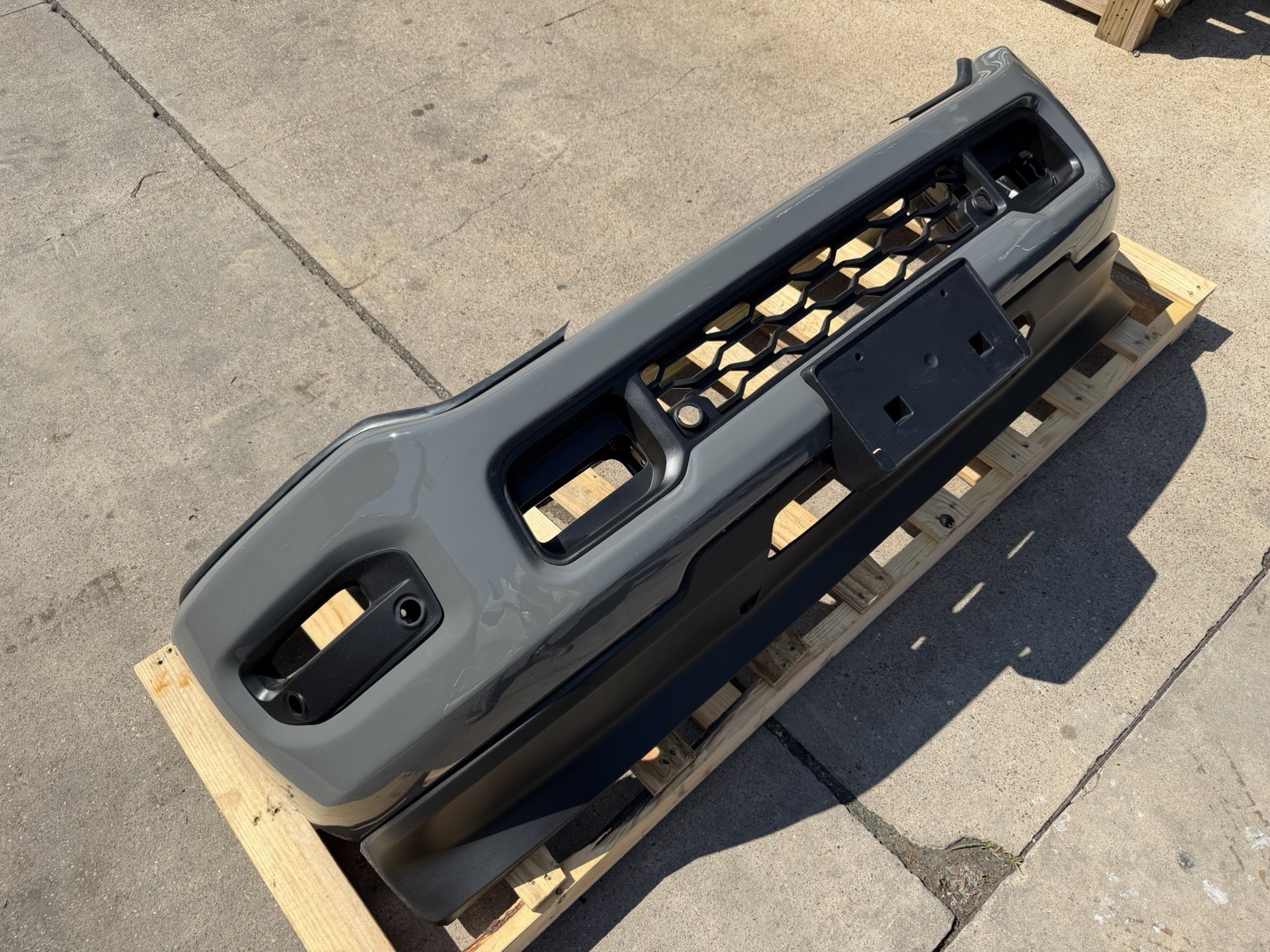 Ram 2500/3500 Front Bumper