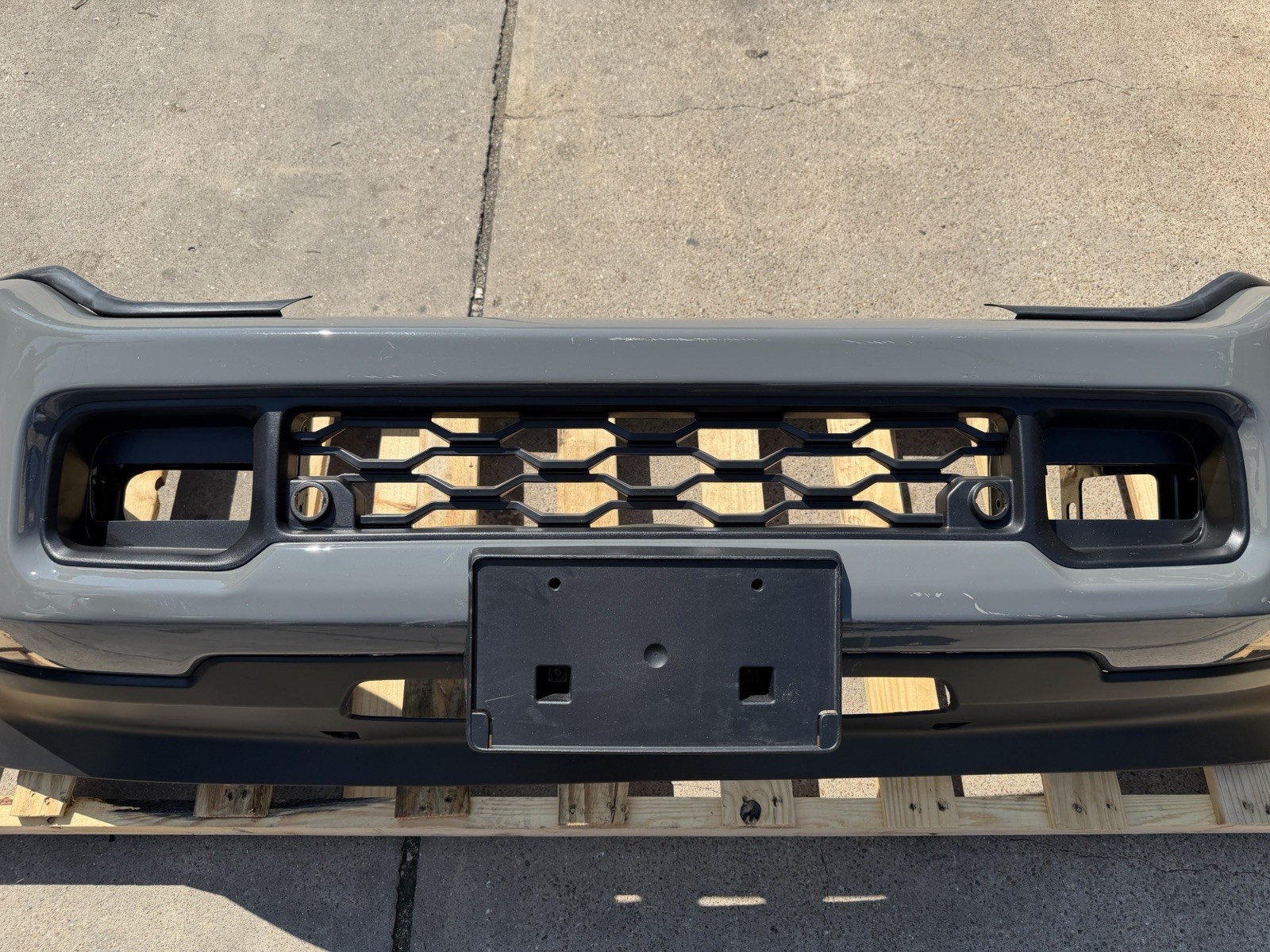 Grey Ram 2500/3500 Front Bumper