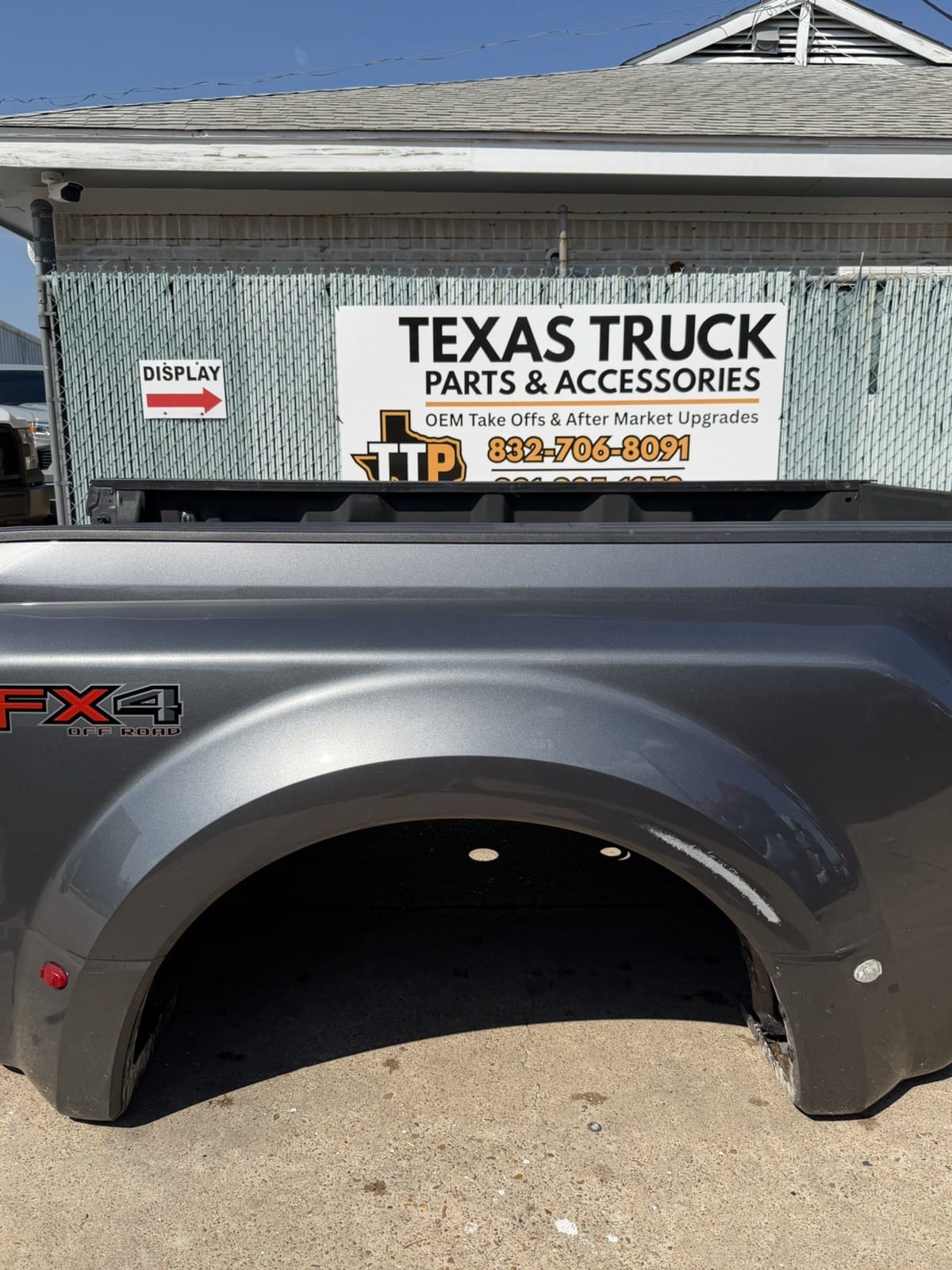 2017-2022 Ford F350/F450 Truck Bed — OEM take-off