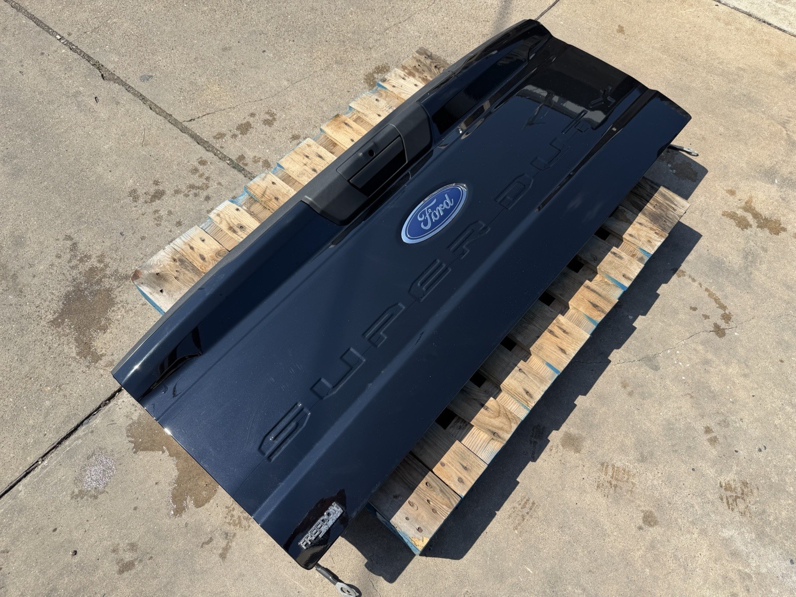 Ford F250/F350 Tailgate