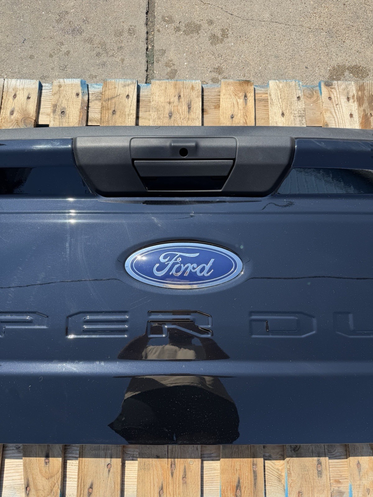 Ford F250/F350 Tailgate at Texas Truck Parts