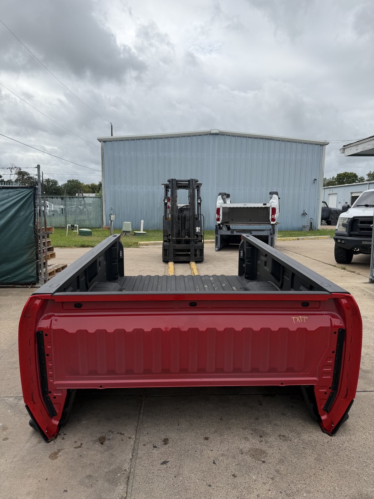 2020-2026 Chevy 2500/3500 Truck Bed — OEM take-off