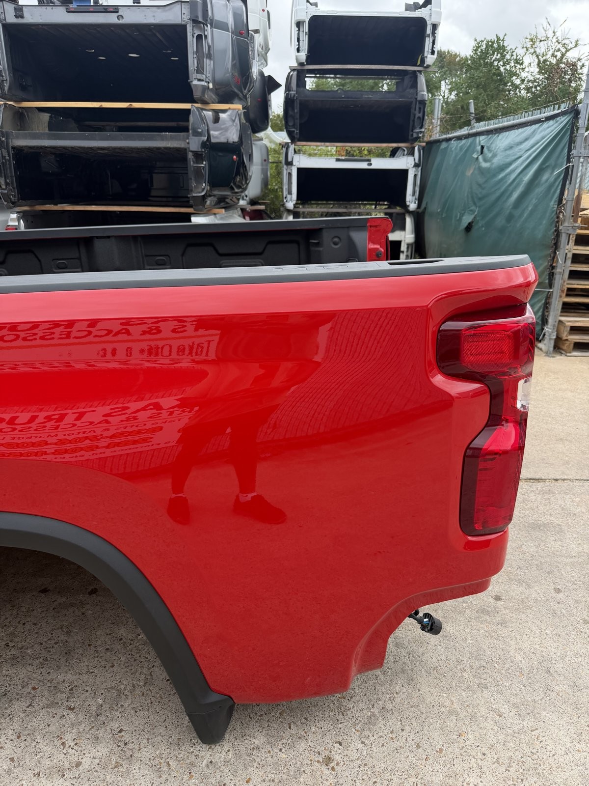 2020-2026 Chevy 2500/3500 Truck Bed — OEM take-off