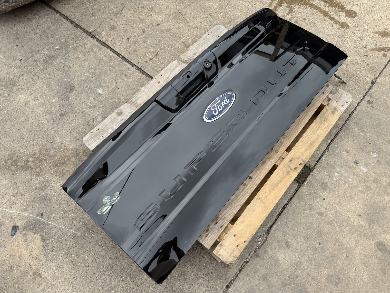 Ford Super Duty Tailgate