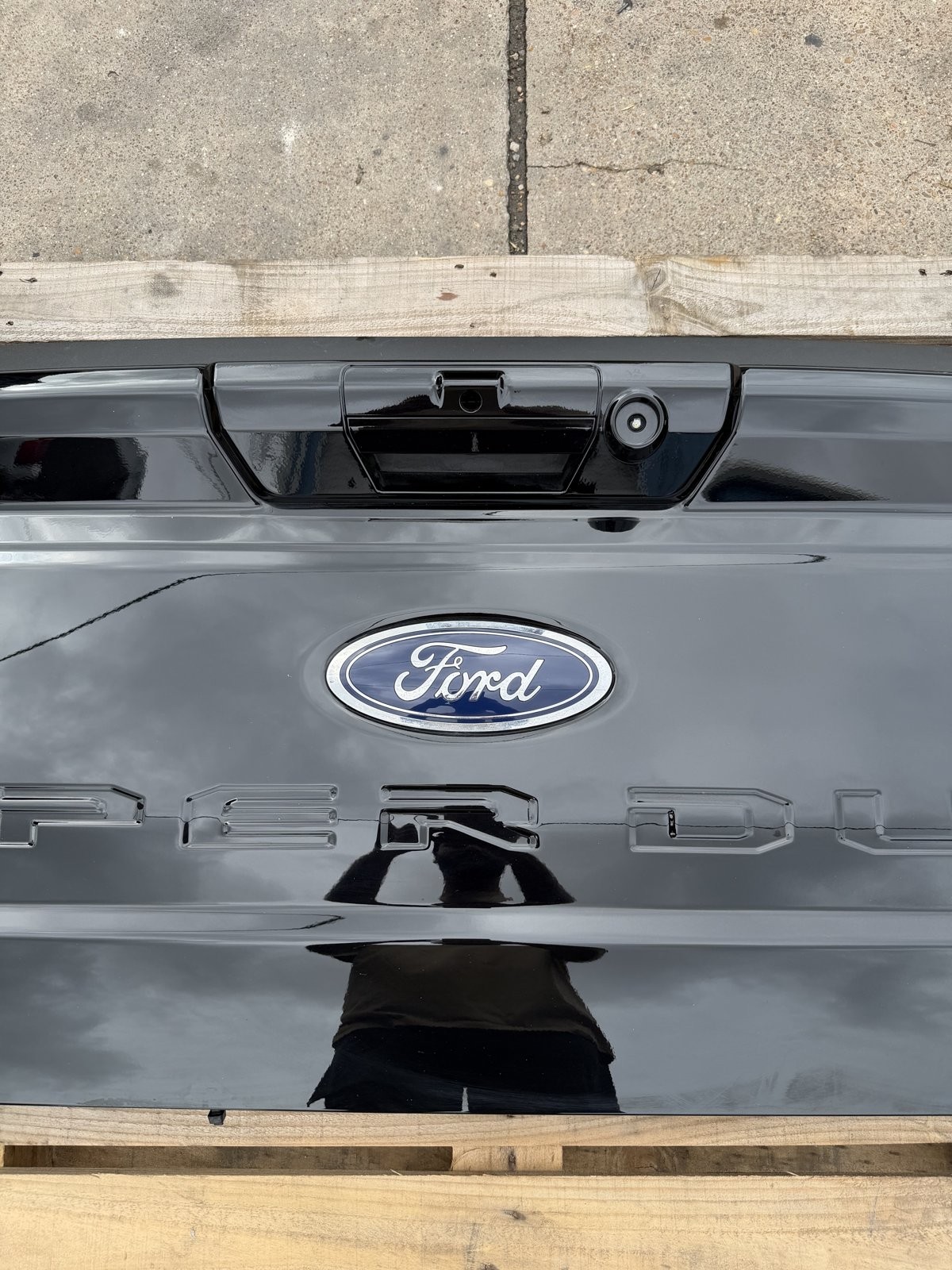 Ford Super Duty Tailgate