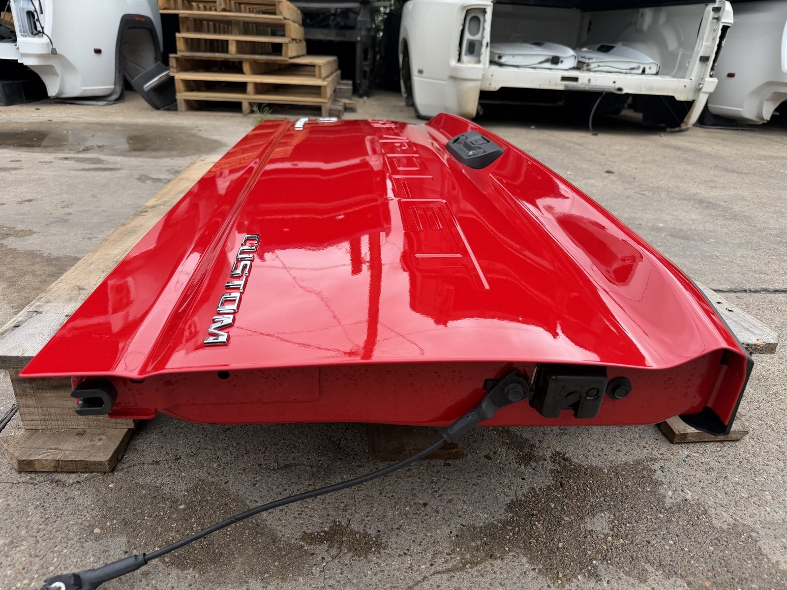 Chevy 2500/3500 Tailgate at Texas Truck Parts