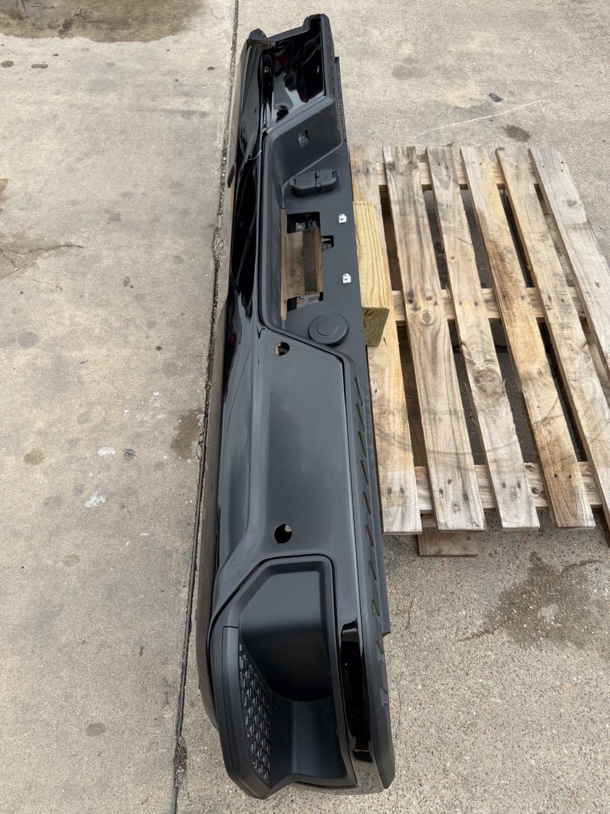 Black Chevy/GMC 2500/3500 Rear Bumper