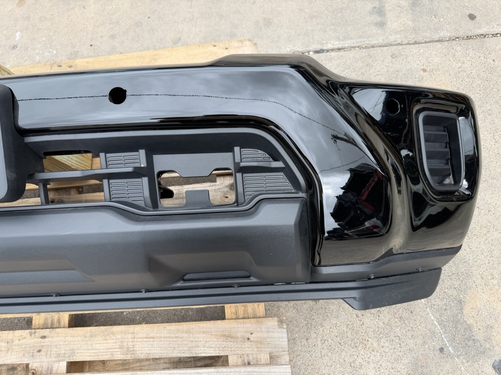 Chevy 2500/3500 Front Bumper
